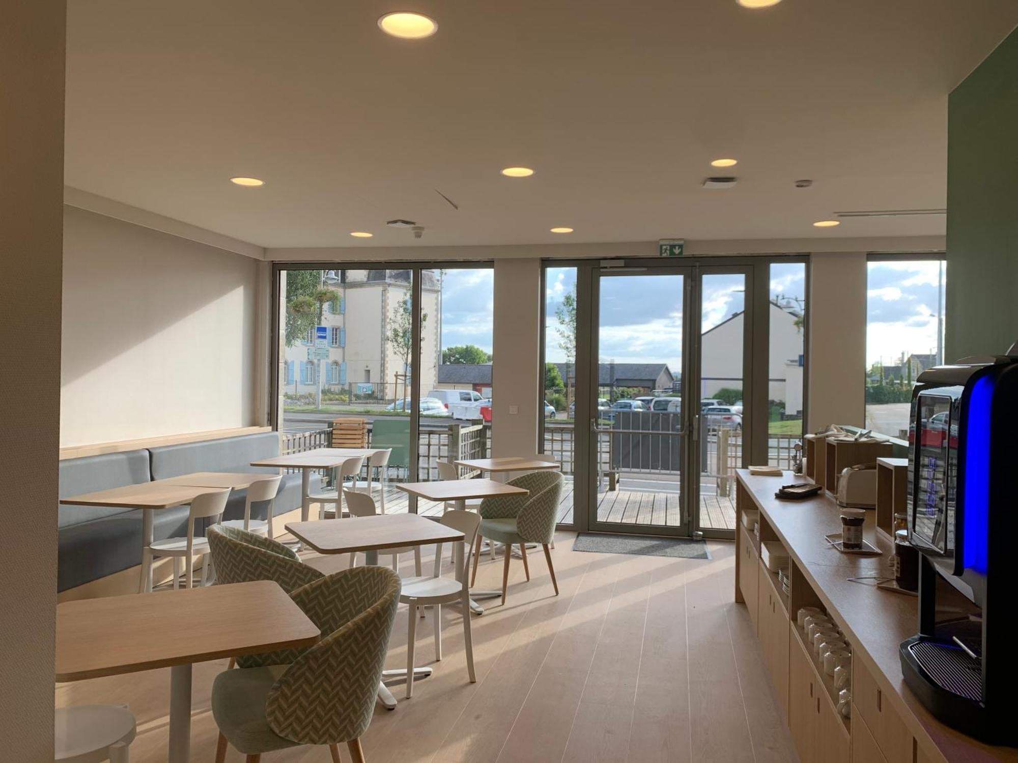 Karaez Hotel - Brithotel Carhaix Eksteriør bilde