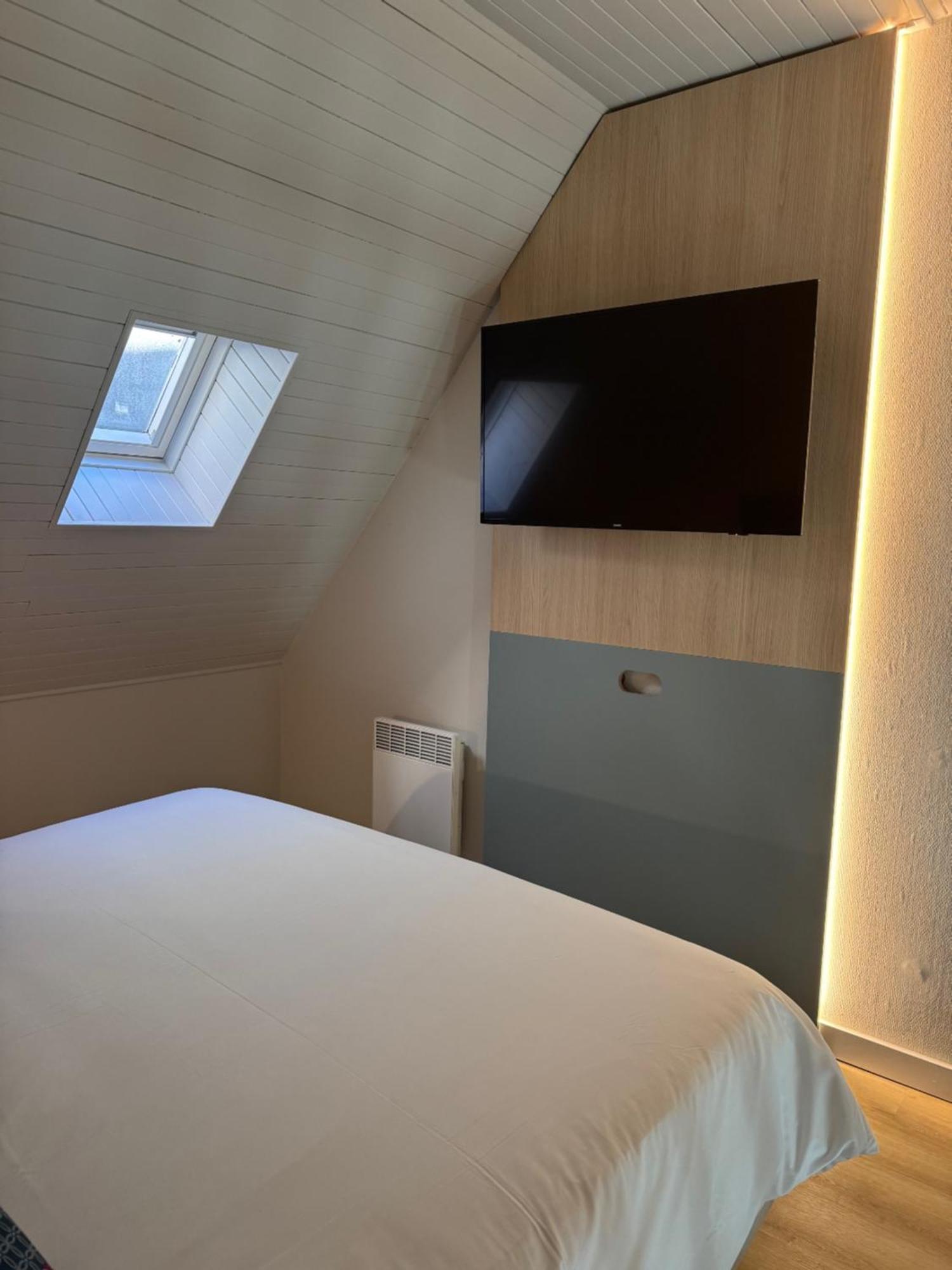 Karaez Hotel - Brithotel Carhaix Eksteriør bilde