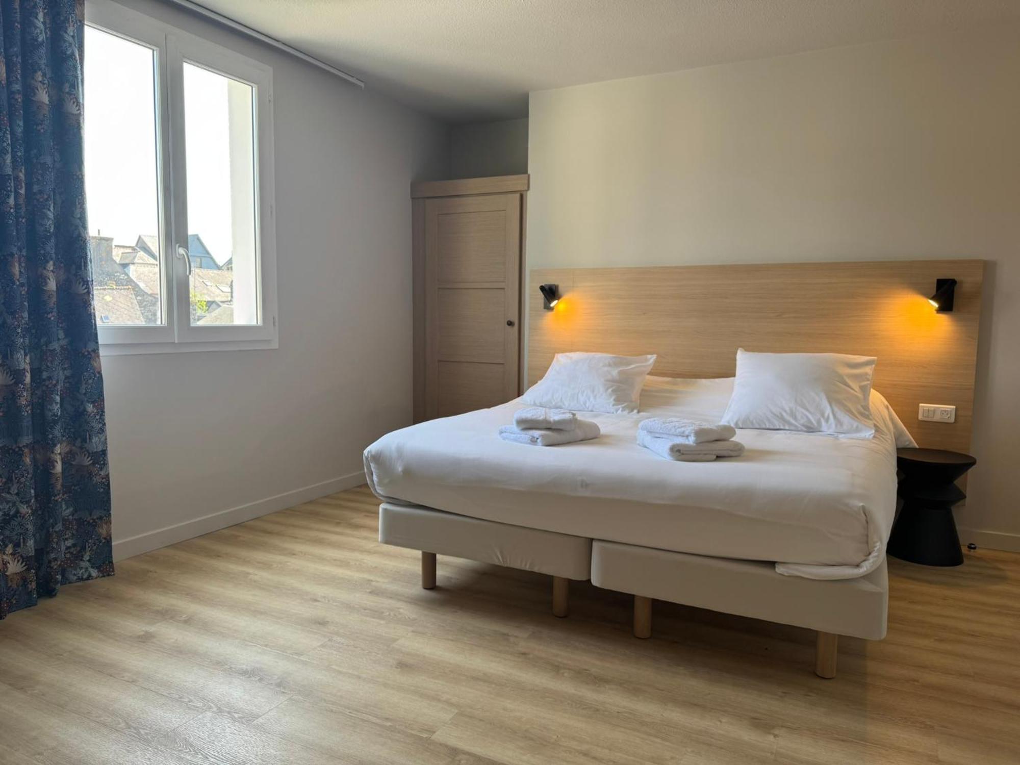 Karaez Hotel - Brithotel Carhaix Eksteriør bilde